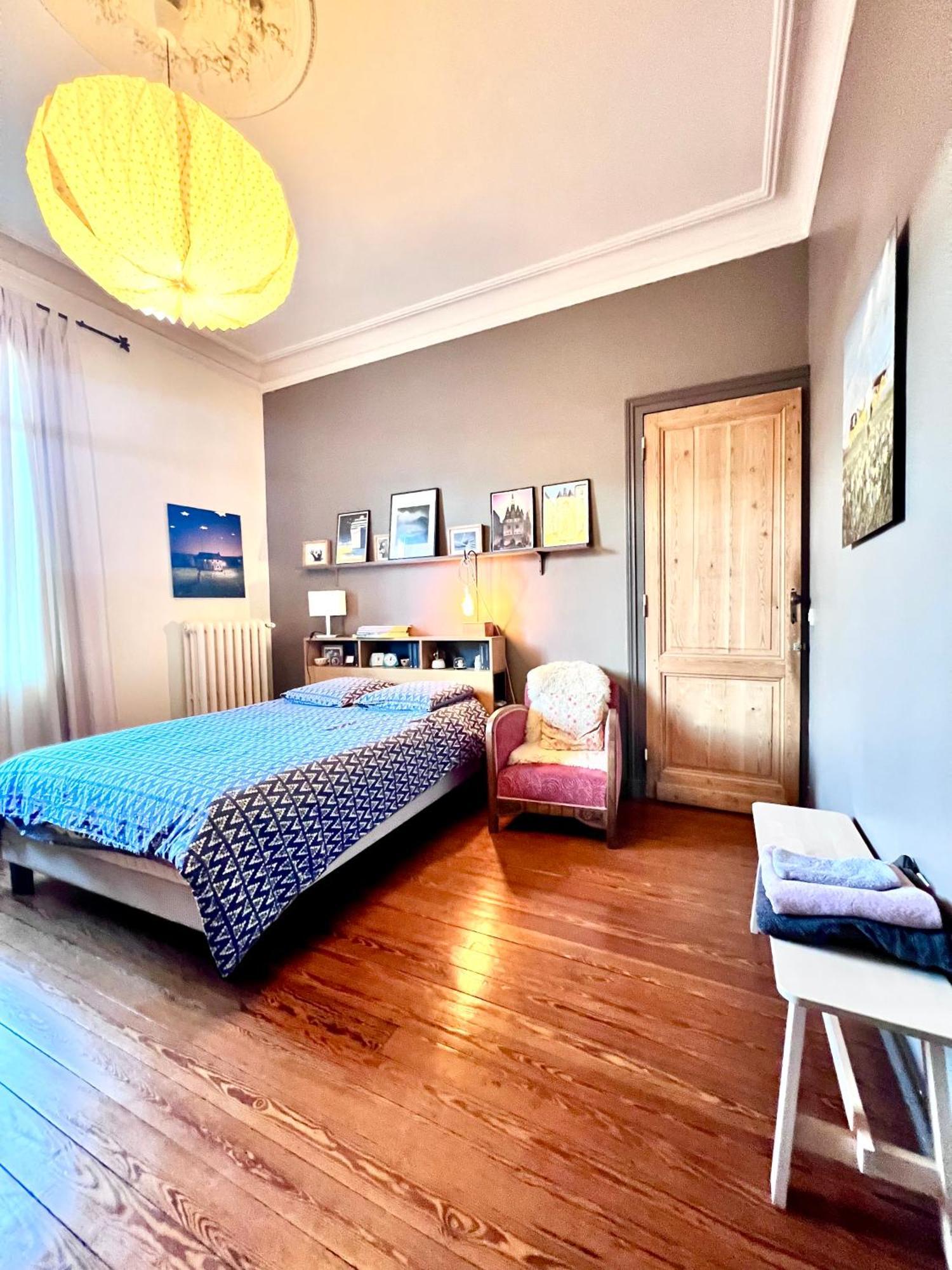 Au Petit Bonheur Bed and Breakfast Talence Eksteriør billede